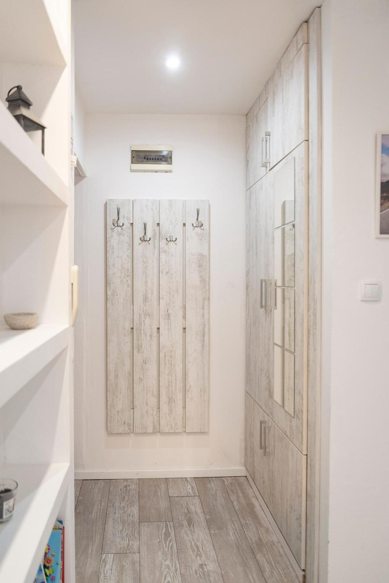 Appartement Apartman Gaga à Novi Sad Extérieur photo